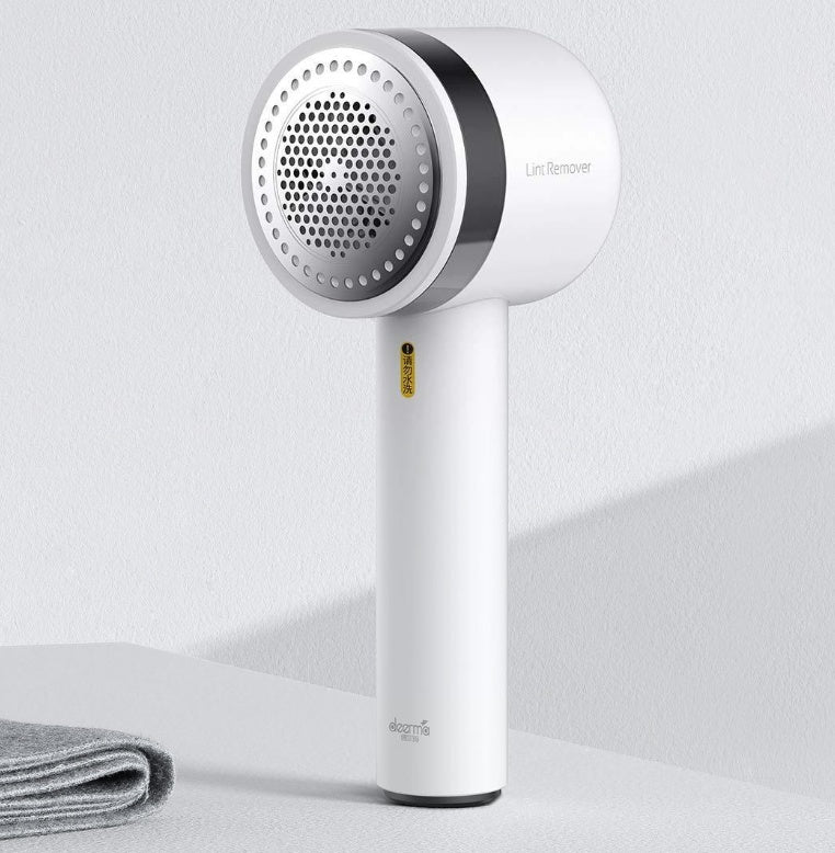 Pro Lint Remover — Rechargeable Fabric Shaver