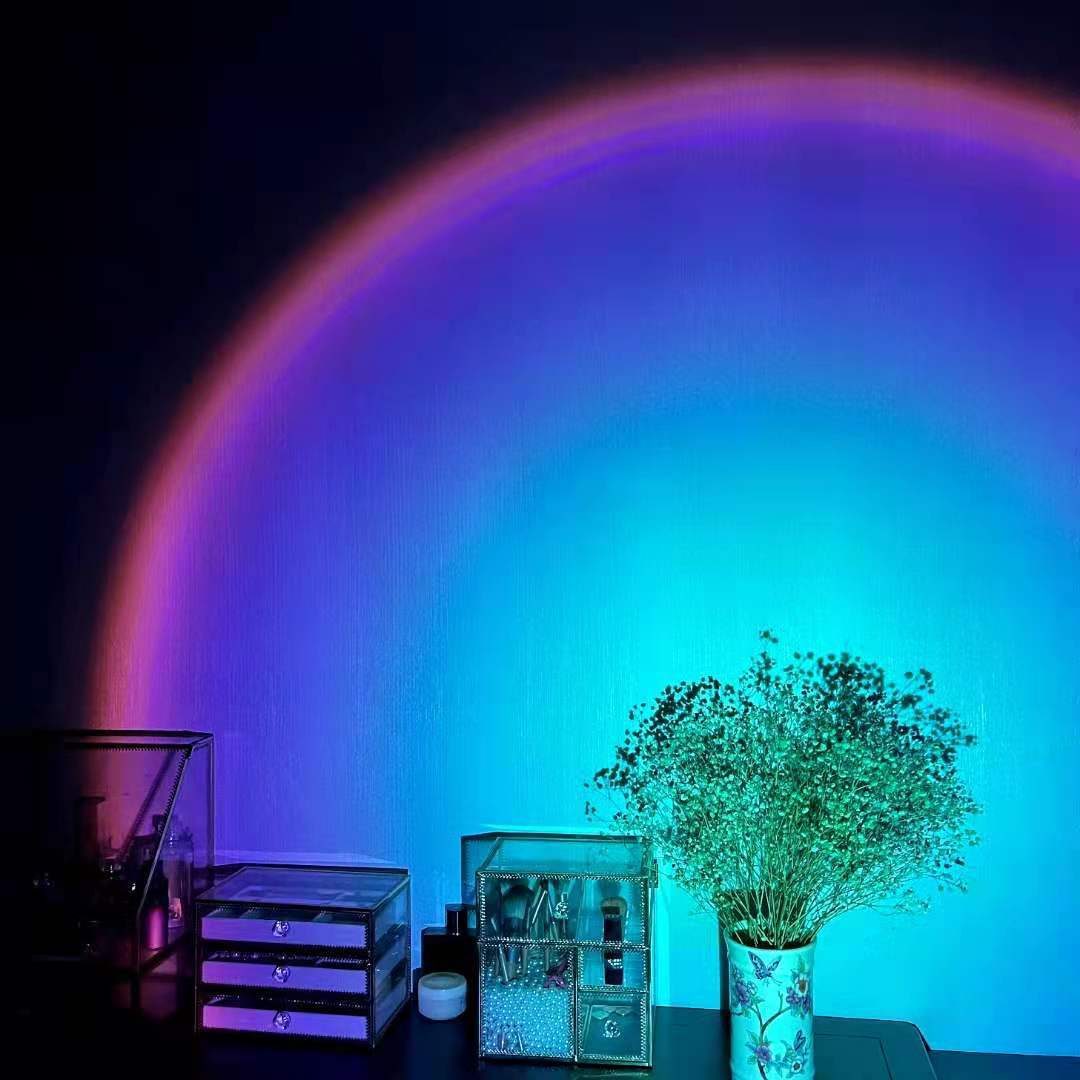 Sunset Rainbow Projection Lamp — Aesthetic Room Vibes